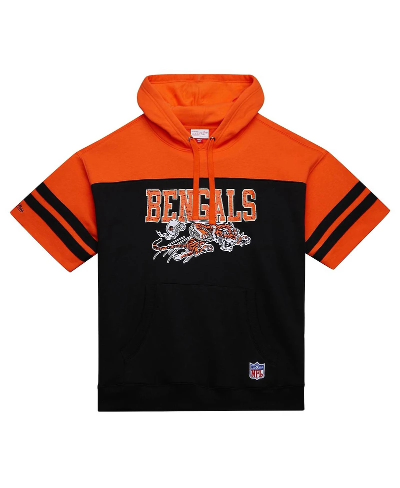 Mitchell & Ness Men's Black Cincinnati Bengals Off Field Vintage Logo Short Sleeve Pullover Hoodie
