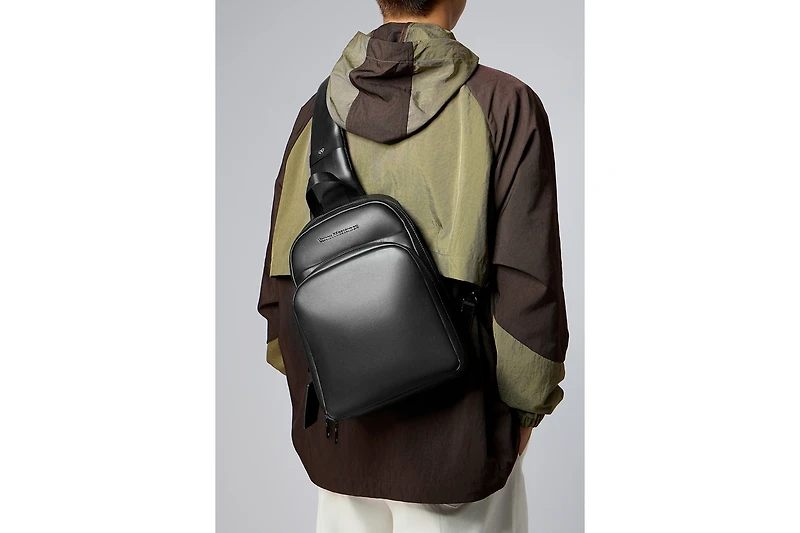 Men's Sling Bag Top Zipper Bowen Victoria Hyde