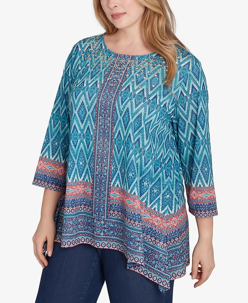 Ruby Rd. Plus Embellished Scoop Neck Placement Print Slub Jersey Sharkbite Top