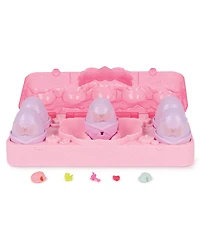 Hatchimals Alive Rainbow Splash Egg Carton Toy Figures