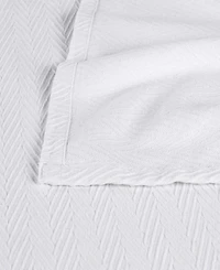 Superior Chevron All-Season Cotton Blanket