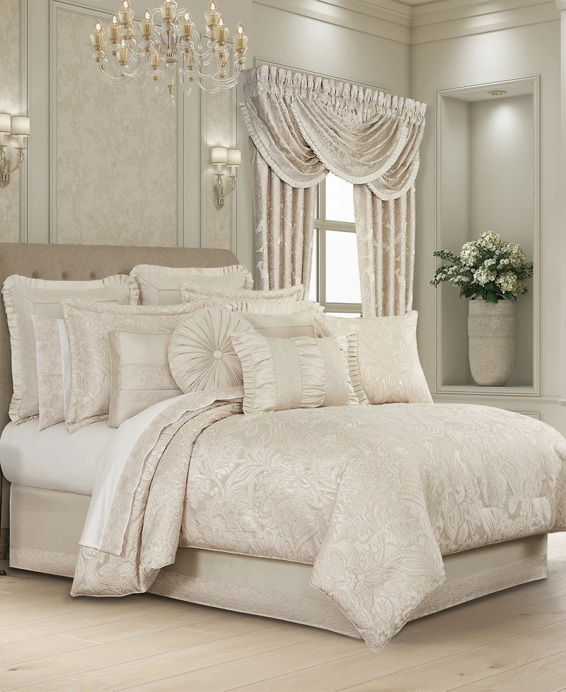 J Queen New York Villanova 4-Pc. Comforter Set, Queen