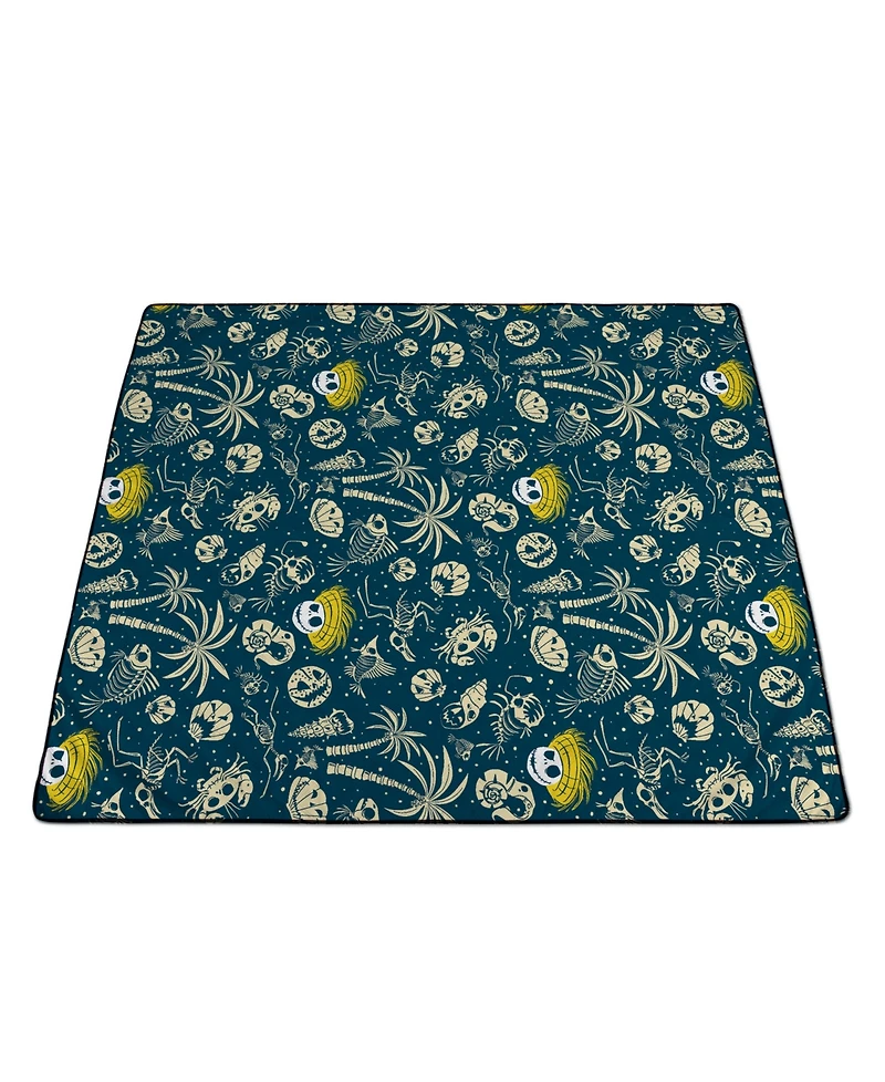 Oniva Disney Nightmare Before Christmas Impresa Picnic Blanket