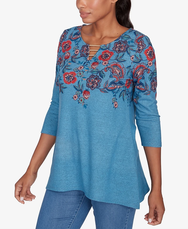 Ruby Rd. Petite Split Neck Floral Print Hatchi Knit Sharkbite Top with Bar Detail