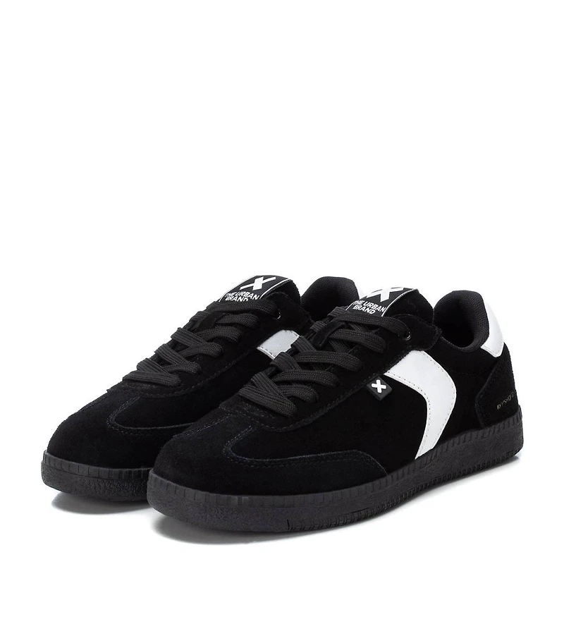Women's Casual Suede Sneakers By Xti