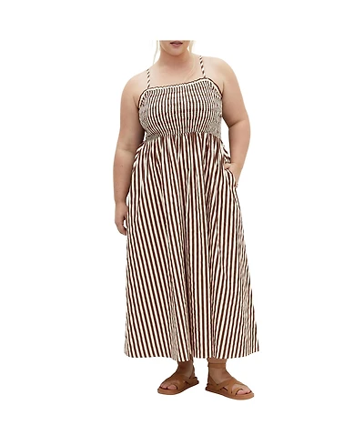 City Chic Plus Jolie Geo Maxi Dress