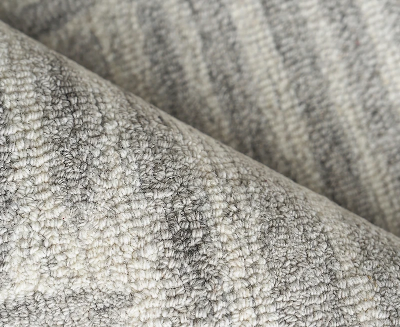 Exquisite Rugs Juno 6776 6'x9' Area Rug