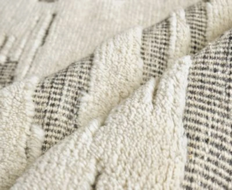 Exquisite Rugs Calibre Rug Collection