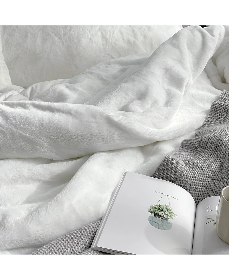 Chunky Bunny - Coma Inducer Oversized Comforter Set