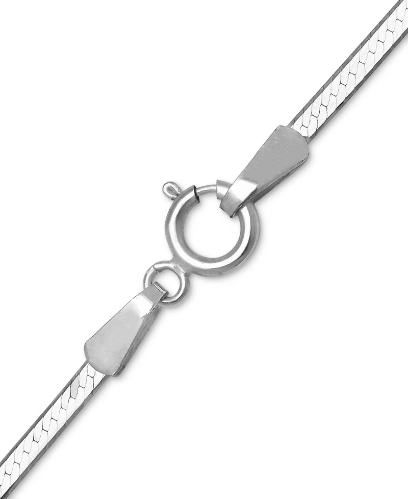 18" Flat Herringbone Chain Necklace (1-1/4mm) in 14k White Gold