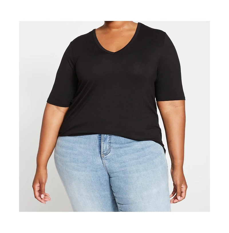 Universal Standard Plus Lily Liquid Jersey V-Neck Stovepipe Tee