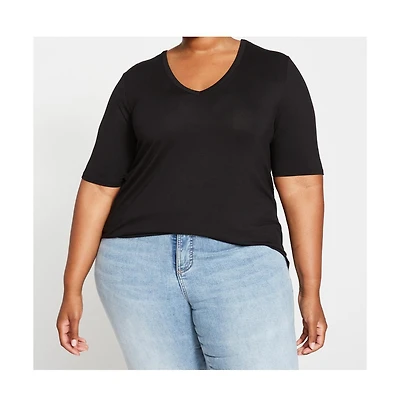 Universal Standard Plus Lily Liquid Jersey V-Neck Stovepipe Tee