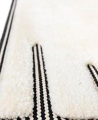 Bayshore Home Textured Tones Strings 7'10"x10' Area Rug