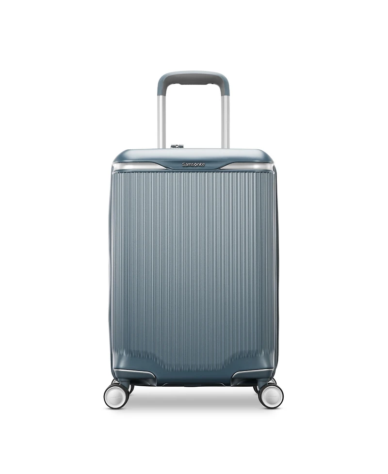 Samsonite Silhouette 18 Expandable 23" Carry-on Spinner