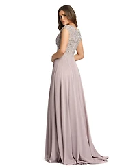 Mac Duggal Women's Appliqued Cap Sleeve Bodice Flowy Gown