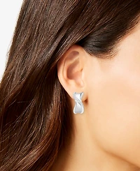 Diamond Swirl Polished Half Hoop Earrings (1/6 ct. t.w.) in Sterling Silver