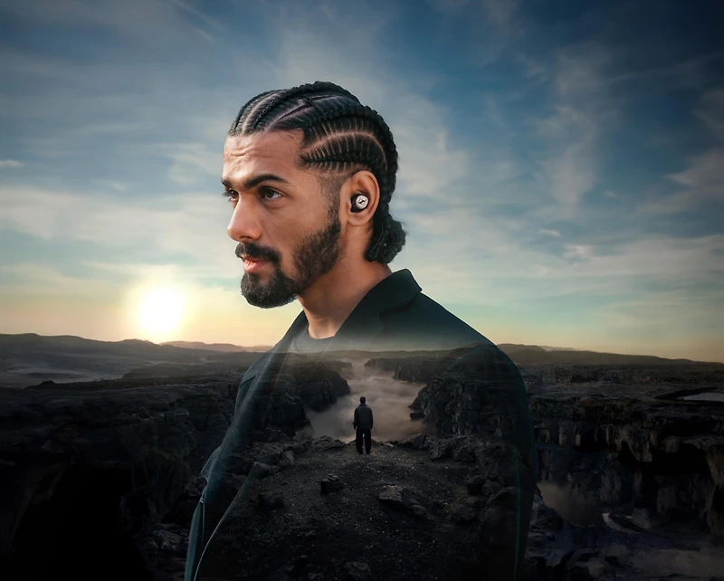 Sennheiser Momentum True Wireless 4 Smart Earbuds with Bluetooth 5.4, Crystal-Clear Sound, Comfortable Design, 30-Hour Battery Life, Adaptive Anc, Le