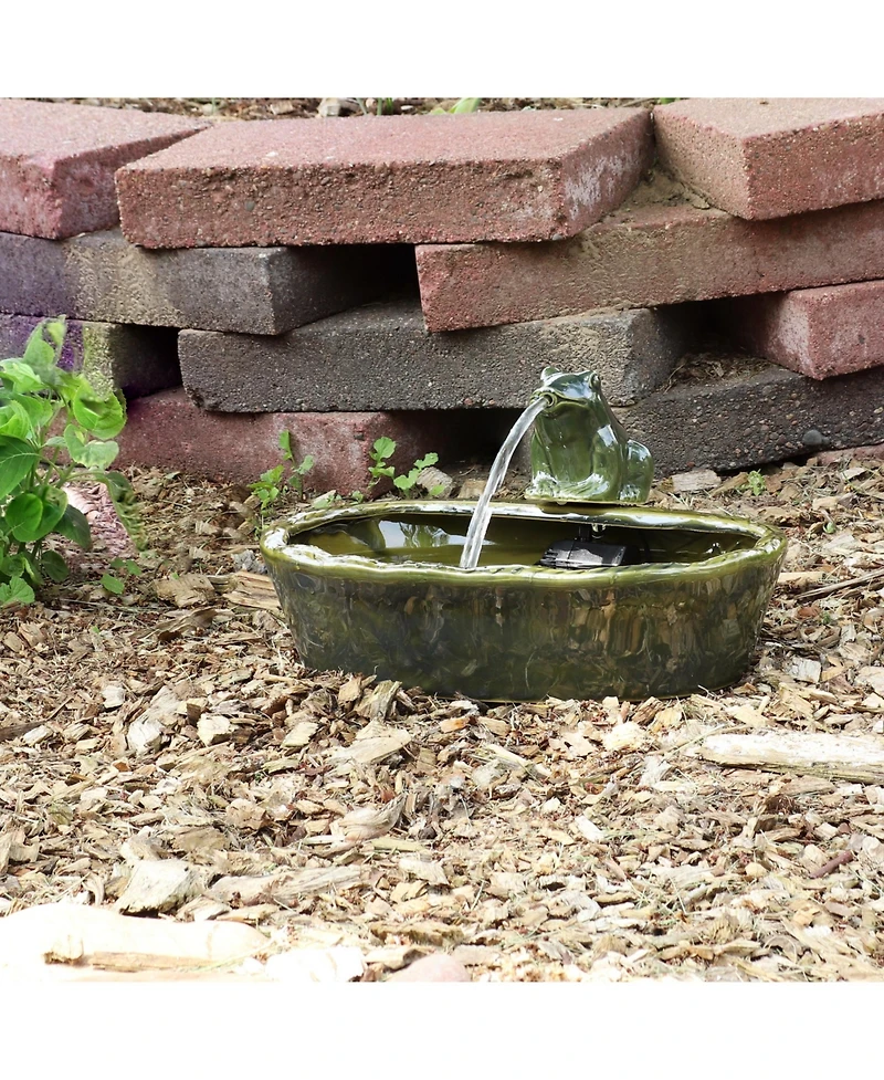 Sunnydaze Decor Ceramic Frog 7-Inch Outdoor Solar Fountain - Submersible Pump - Soothing Water Sounds - Glazed Green Finish