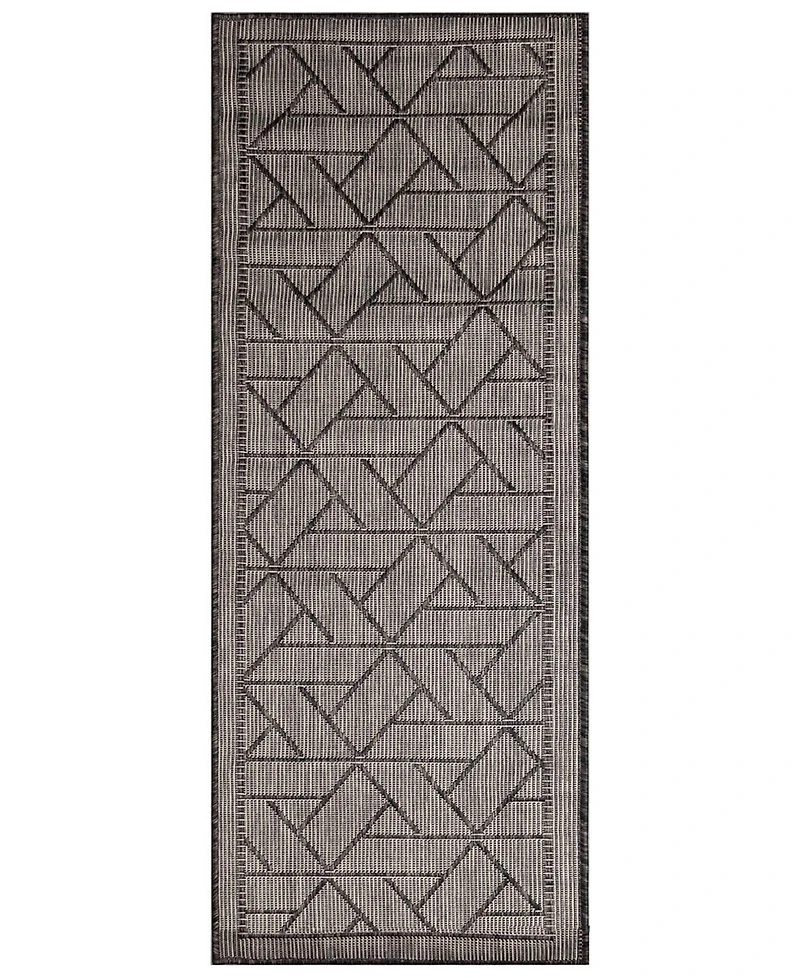 Liora Manne' Carmel Pyramid 1'11"x4'11" Runner Area Rug