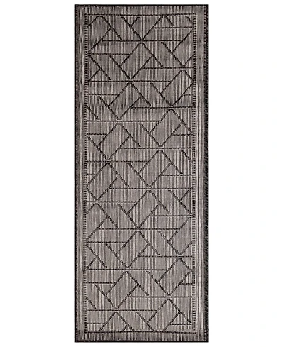 Liora Manne' Carmel Pyramid 1'11"x4'11" Runner Area Rug