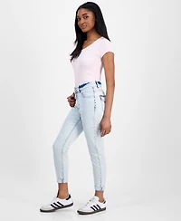 Indigo Rein Juniors' Mid-Rise Light-Wash Cropped Jeans