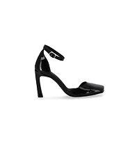 Liebe Onix Black Leather Pumps