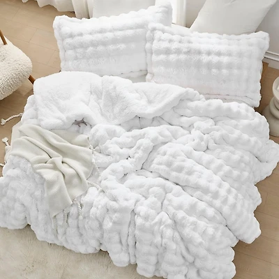 Snowball Chunky Bunny - Coma Inducer Oversized Comforter Set - White