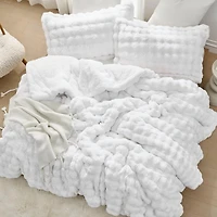 Snowball Chunky Bunny - Coma Inducer Oversized Comforter Set - White