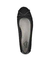 Cliffs by White Mountain Women's Chelcy Round Toe Ballet Flats