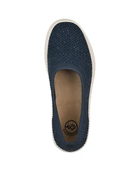 White Mountain Women's Digs Slip-On Sneakers