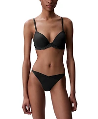 Calvin Klein Women's Sensual Stretch Lace Lift Demi Bra QF8122