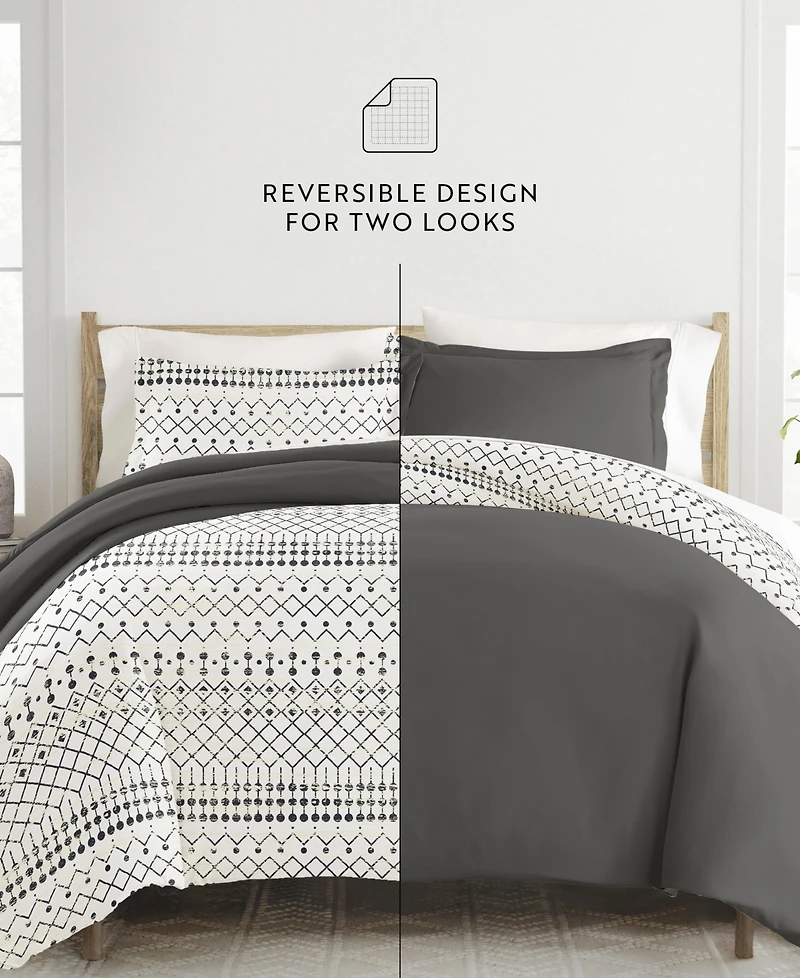 ienjoy Home Reversible Floral & Geometric Pattern 3 piece Duvet Cover Set, Full/Queen