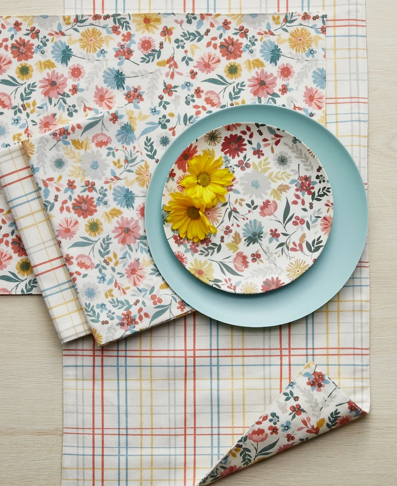 Tableau Cottage Garden Table Runner, 72" x 14"