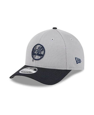 New Era Men's Gray/Navy New York Yankees 2025 Batting Practice 9FORTY M-Crown Adjustable Hat