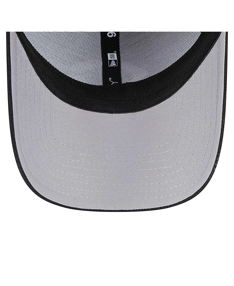 New Era Men's Black Chicago White Sox Pivot 9FORTY Adjustable Hat