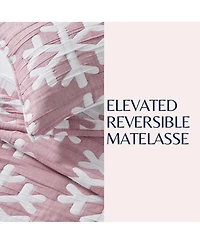 Linery & Co. Winter-Themed Snowflake Matelasse Quilt Set with Shams