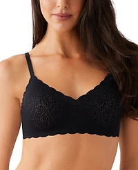 b.tempt'd by Wacoal Women's b.wow'd Lace Wireless Bra 952587