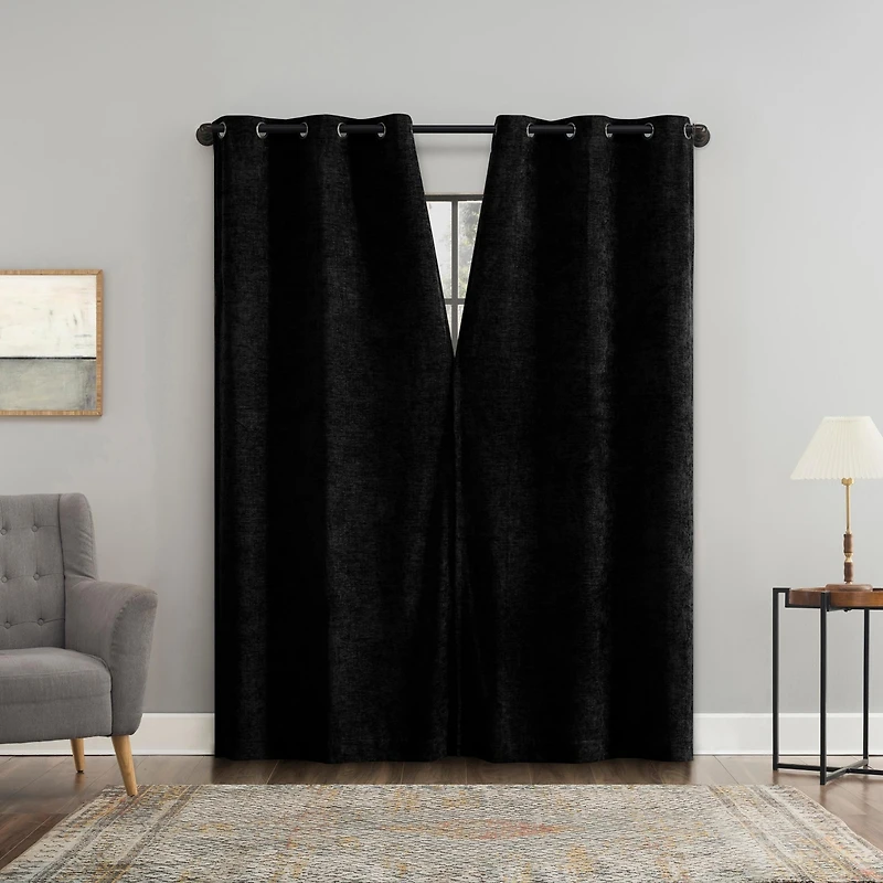 Isidora Velvet Magnetic Closure 100% Blackout Grommet Curtain Panel
