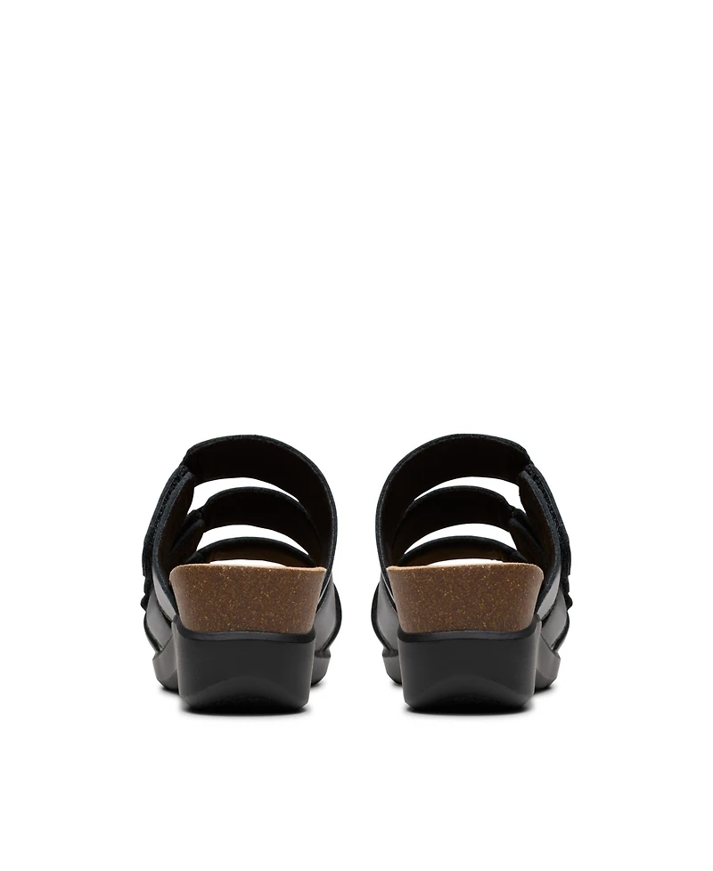 Clarks Collection Women's Calenne Lily Wedge Sandals