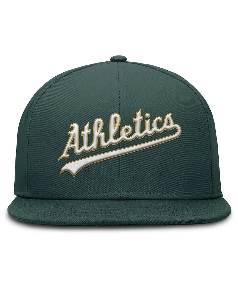 Nike Men's Green Athletics True Performance Fitted Hat