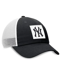 Nike Men's Black New York Yankees Rise Adjustable Trucker Hat