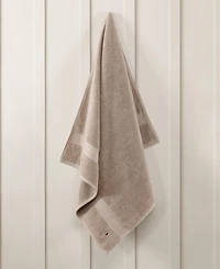 Tommy Hilfiger Home Modern American Solid Cotton Bath Towel, 30" x 54"