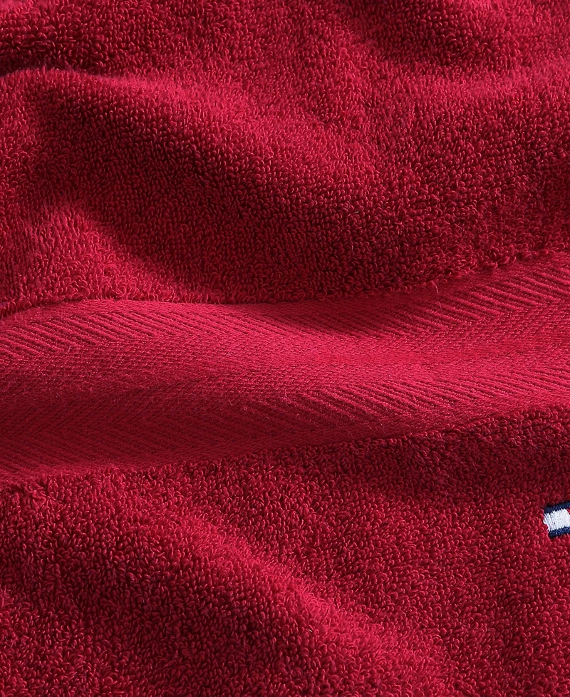 Tommy Hilfiger Home Modern American Solid Cotton Bath Towel, 30" x 54"
