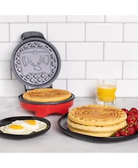 Uncanny Brands Pokemon Bulbasaur Waffle Maker - Make Bounty Bulbasaur Waffles