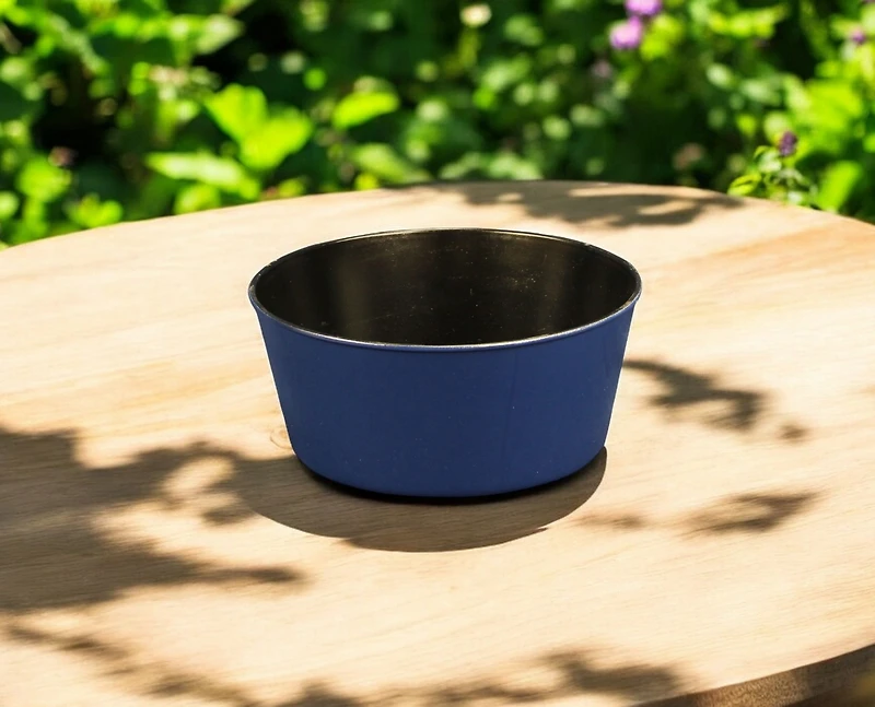 10" Red Recycled Plastic Indoor Outdoor Round Pot Planter