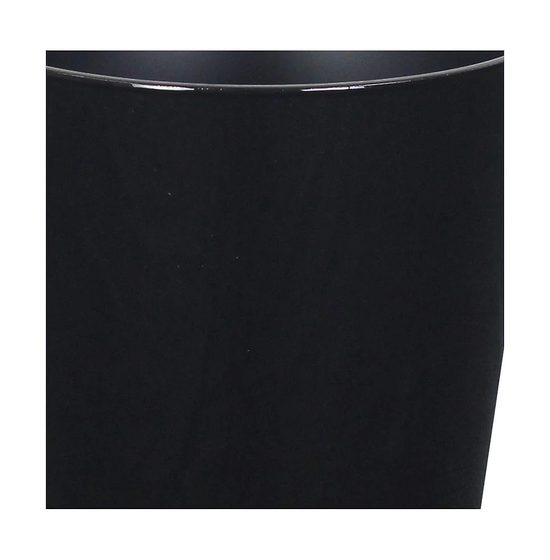 Sturdy Round Plastic Flower Pot for Indoor and Outdoor Spaces