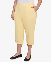 Alfred Dunner Plus Lace Dotted Trim Capri Pants