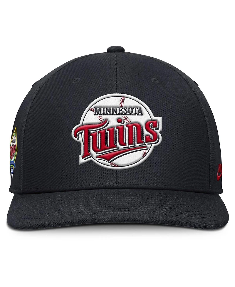Nike Men's Navy/ Minnesota Twins Pro Performance Snapback Hat