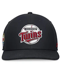 Nike Men's Navy/ Minnesota Twins Pro Performance Snapback Hat
