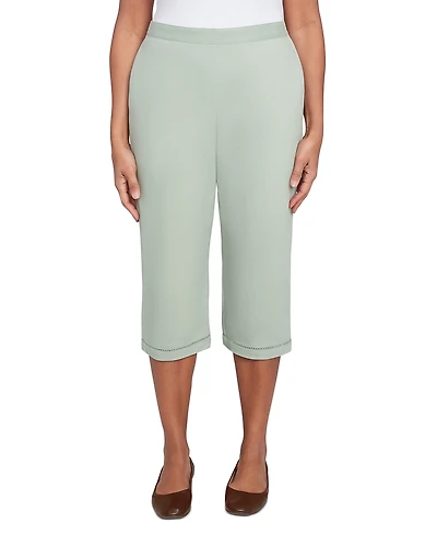 Alfred Dunner Petite Santa Fe Relaxed Crochet Hem Capri